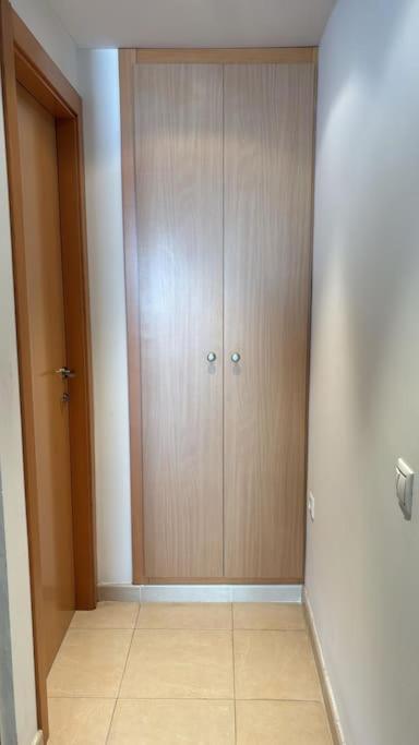 Acogedor Apartamento En La Playa Con Wifi Y Aacc 蒙科法尔 外观 照片